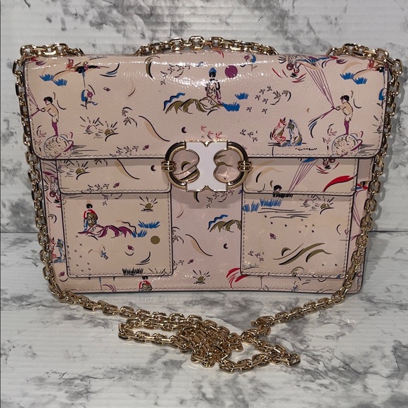 Tory Burch Handbags - Tory Burch Artistic Print Crossbody Bag with Gold Chain